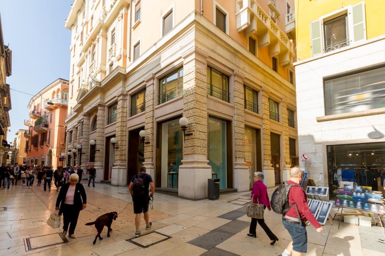 Casa Mazzini Hotel Verona Exterior foto